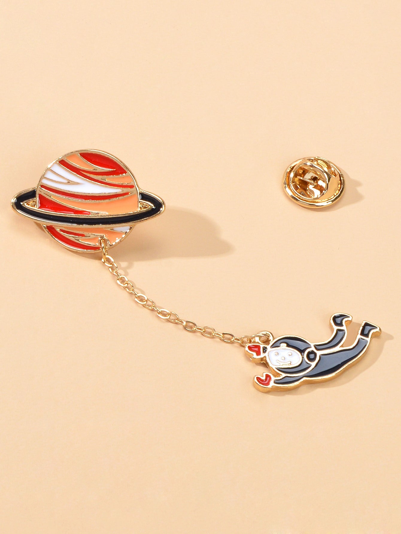 Themes Colorful Enamel Astronaut Planet Brooches Spaceman Lapel Pins Chain Badge-3